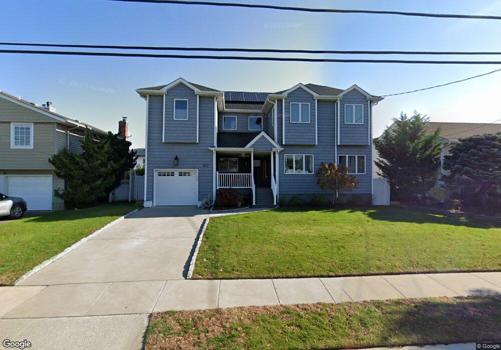 455 Bunker Dr, Oceanside, NY 11572 - photo 1