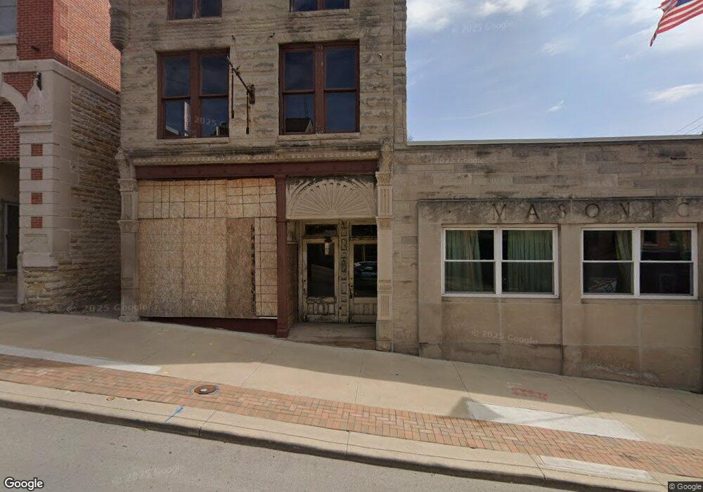 131 S Wabash St, Wabash, IN 46992 - photo 1