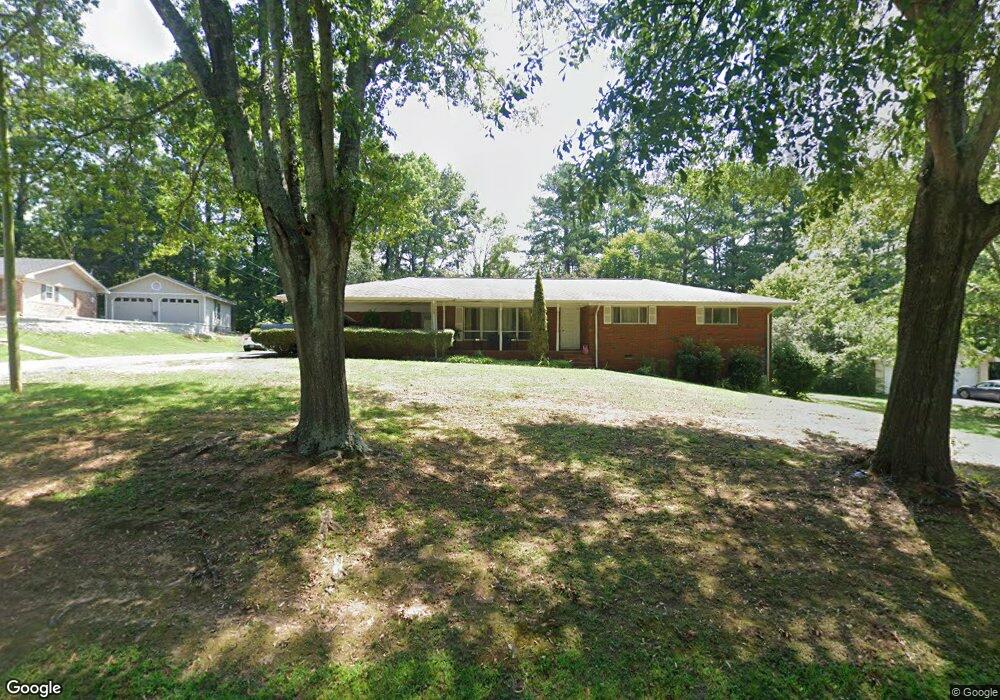 1223 Lynn Dr SE, Dalton, GA 30721 - photo 1