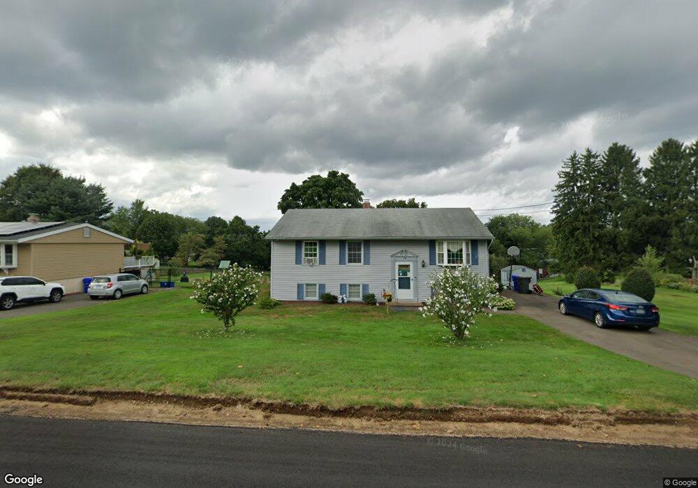 24 Plumb Rd, Middletown, CT 06457 - photo 1