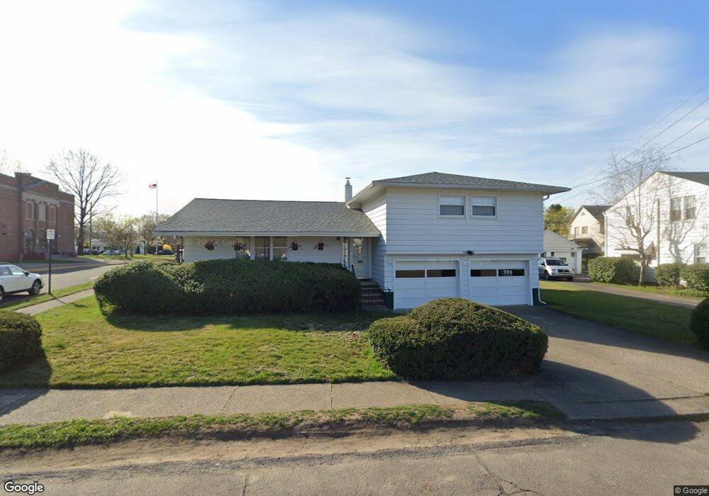 621 Susquehanna Ave, Wyoming, PA 18644 - photo 1