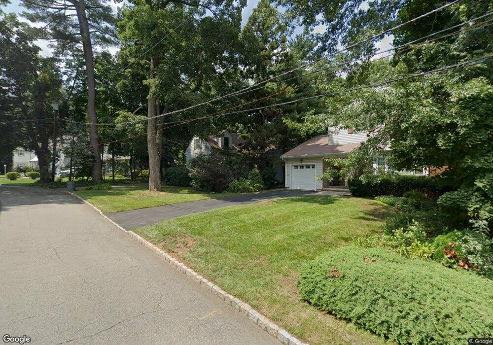 2 Ivy Place, North Plainfield, NJ 07062 - photo 1