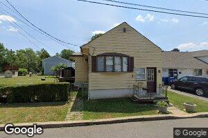 6 Wesley Place, Sewaren, NJ 07077