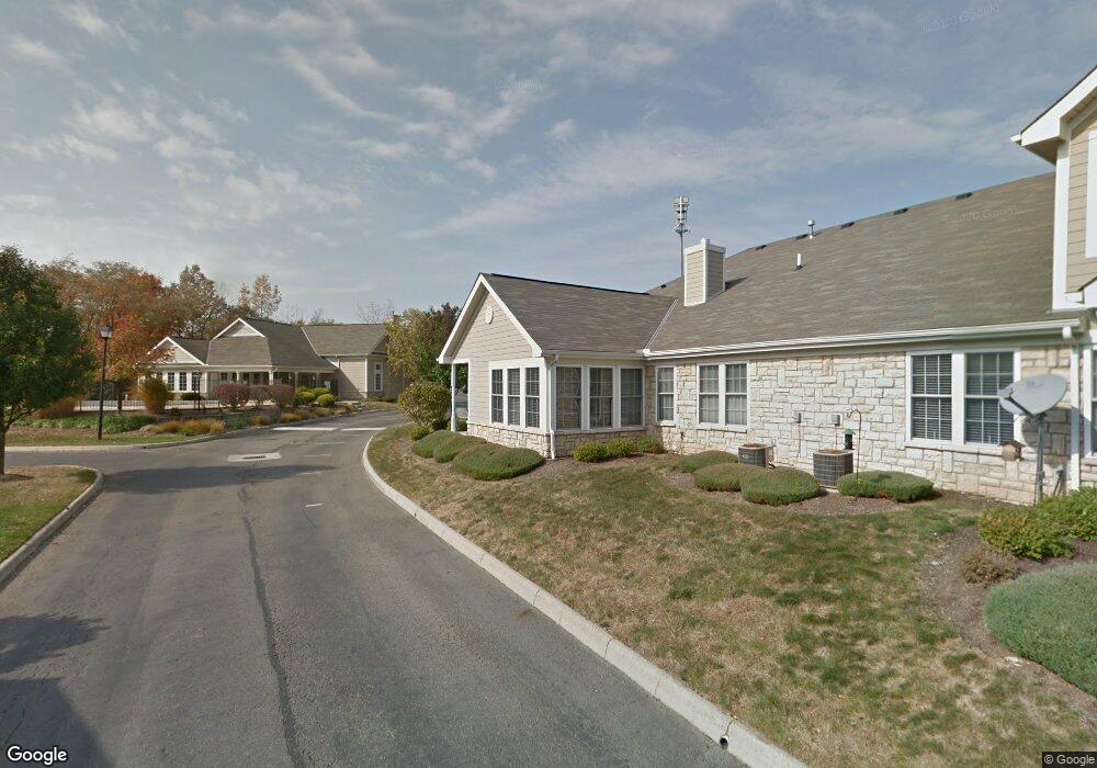 1230 Allington Ln unit 1230, Columbus, OH 43240 - photo 1