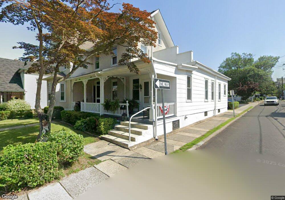 37 N Clinton St, Doylestown, PA 18901 - photo 1