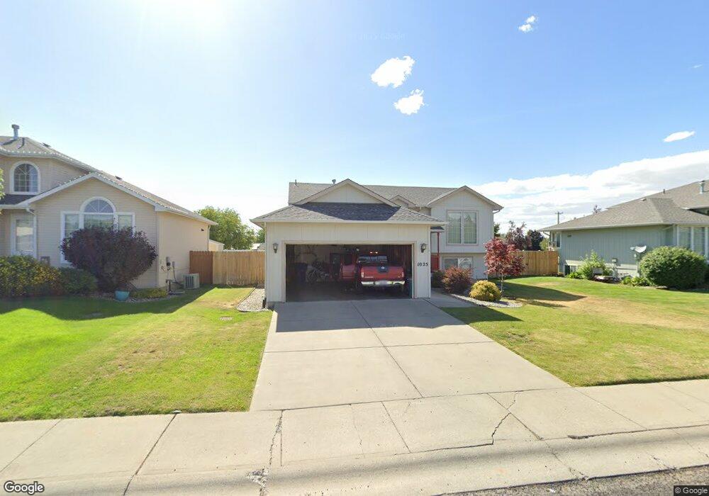 1025 N Wilcox St, Medical Lake, WA 99022 - photo 1