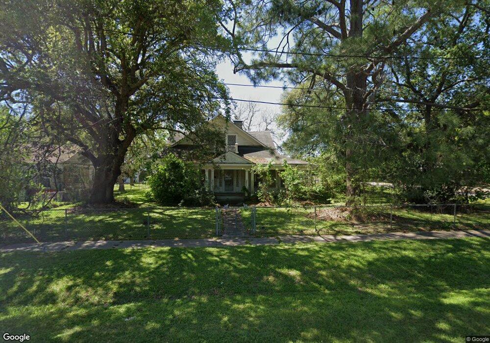 2300 Avenue C, Bay City, TX 77414 - photo 1