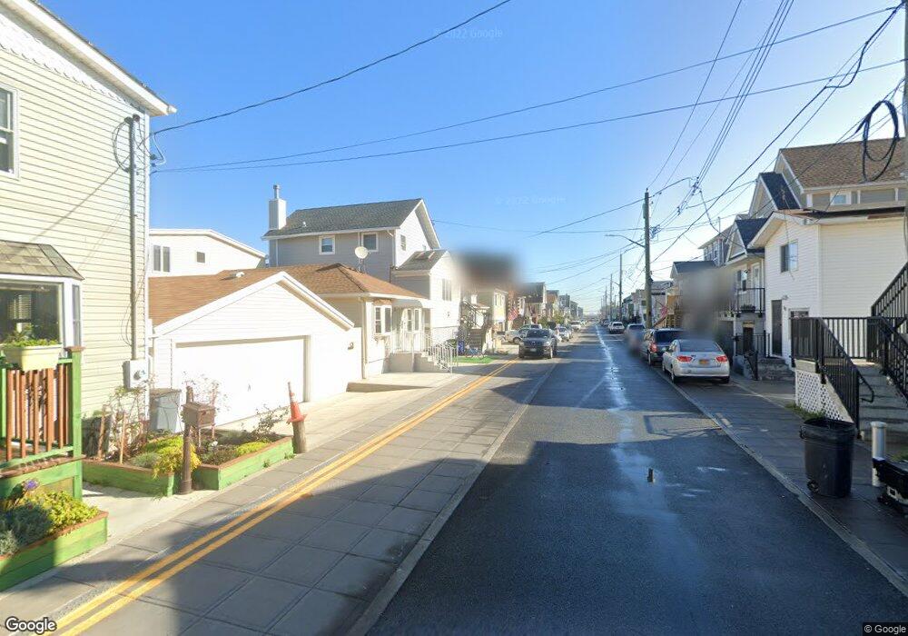 43 W 12th Rd, Broad Channel, NY 11693 - photo 1