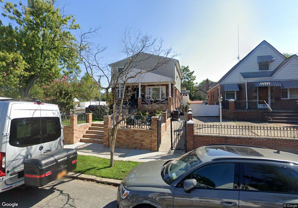 5803 190th St, Fresh Meadows, NY 11365 - photo 1