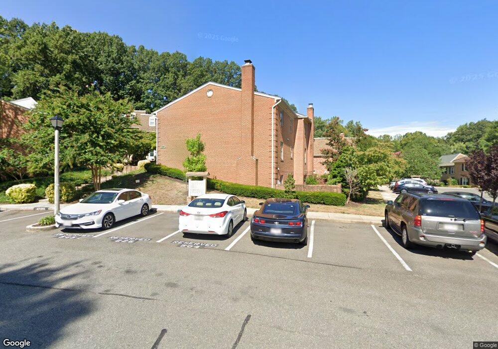 670 N Armistead St unit 36, Alexandria, VA 22312 - photo 1