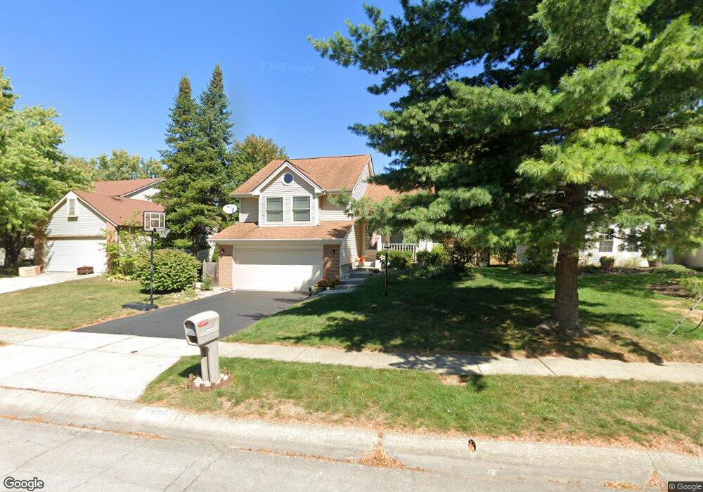 7800 Warrington Way, Columbus, OH 43235 - photo 1