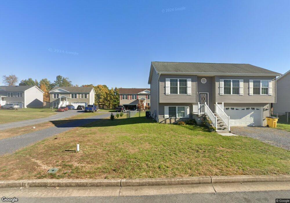 156 Freight Car Cir, Bunker Hill, WV 25413 - photo 1