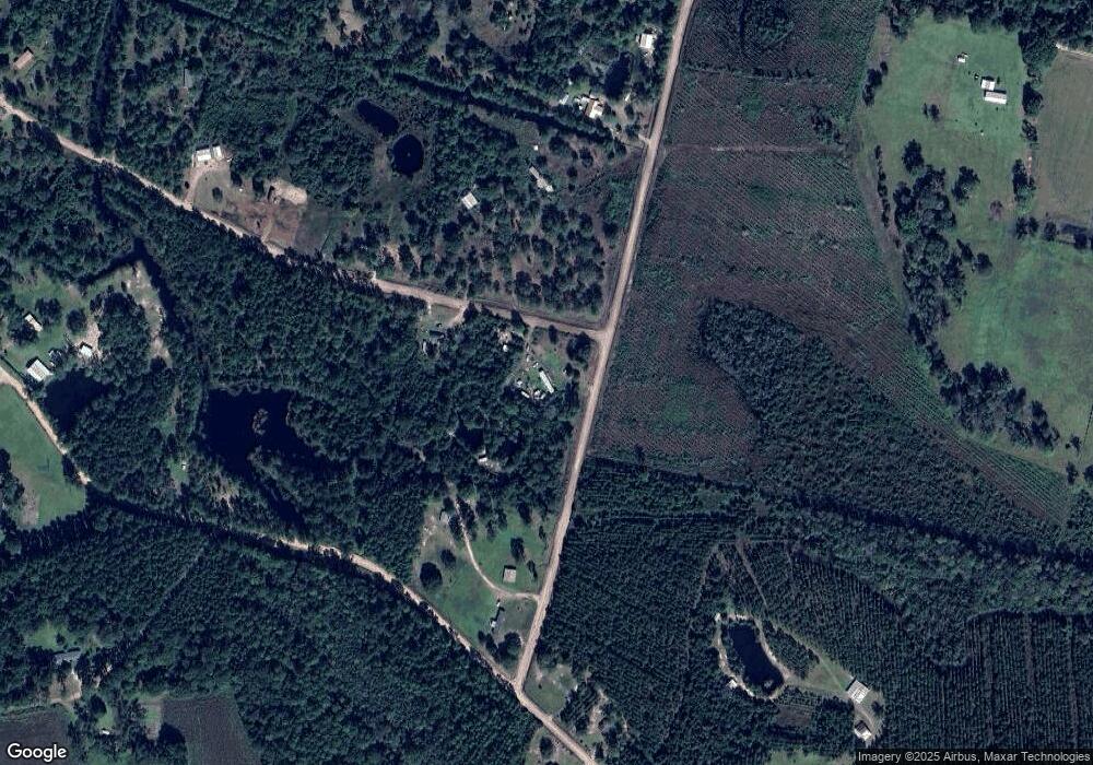 546 Canal Rd, Hortense, GA 31543 - photo 1