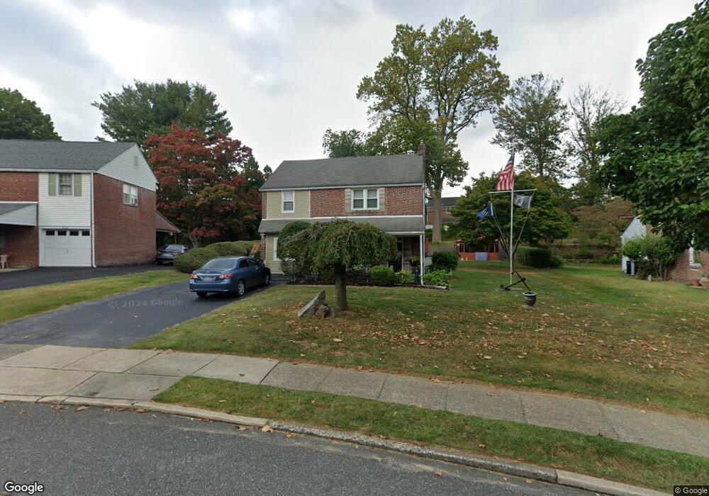 17 Edgewood Rd, Broomall, PA 19008 - photo 1