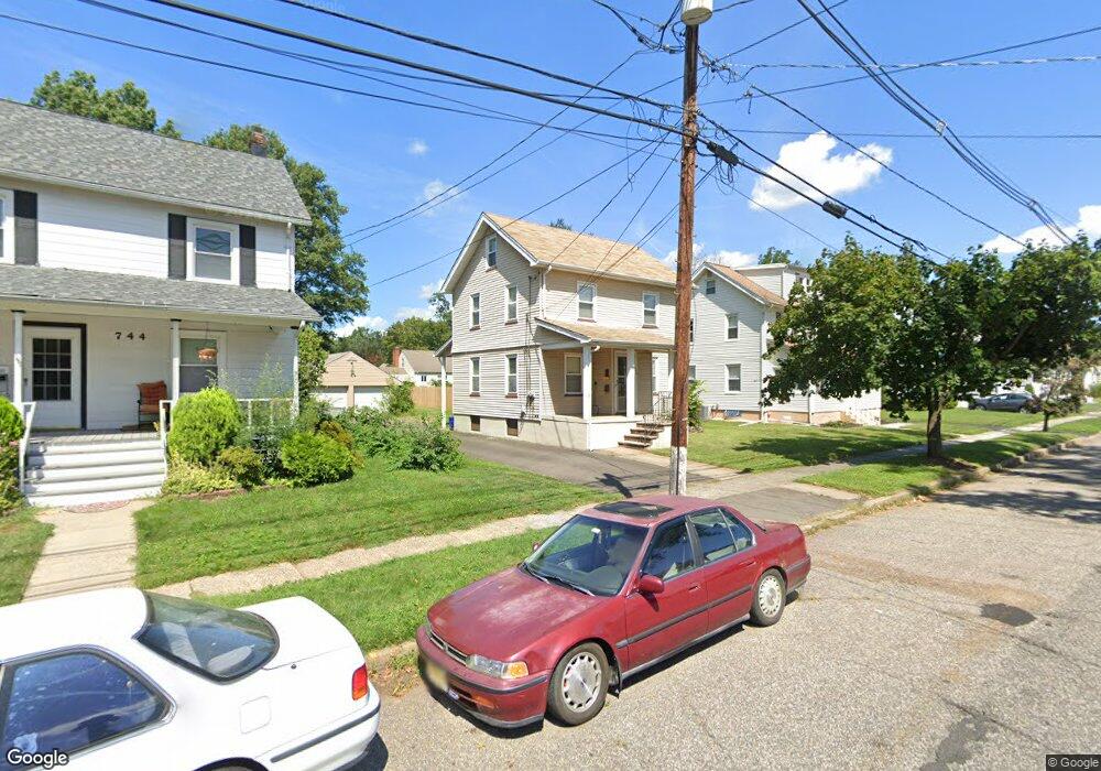 740 2nd St, Dunellen, NJ 08812 - photo 1