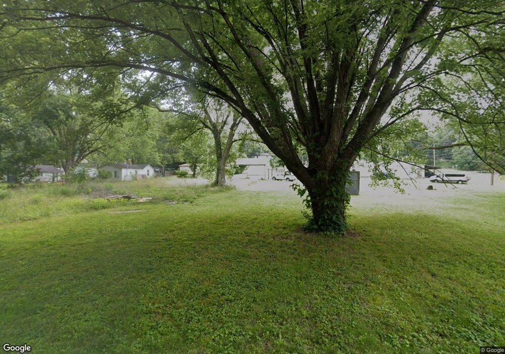 1611 Riverside Dr, Anderson, IN 46016 - photo 1