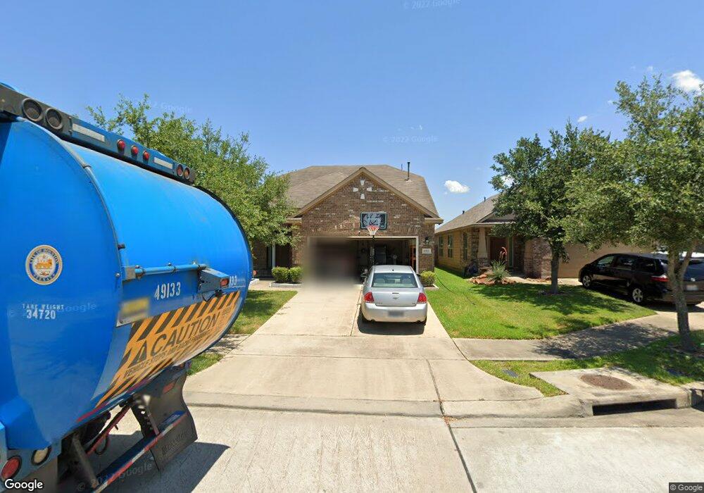 9323 Fuqua Ridge Ln, Houston, TX 77075 - photo 1