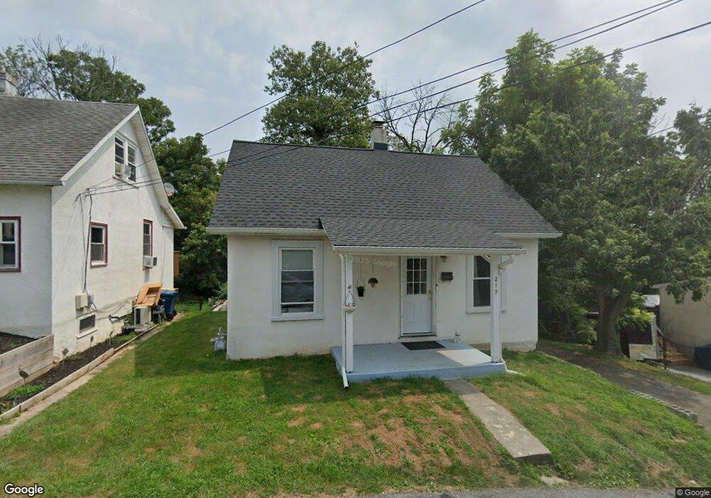 219 Race St, Kennett Square, PA 19348 - photo 1