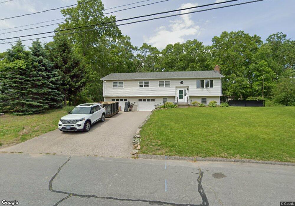 14 Devon Dr, Pawcatuck, CT 06379 - photo 1