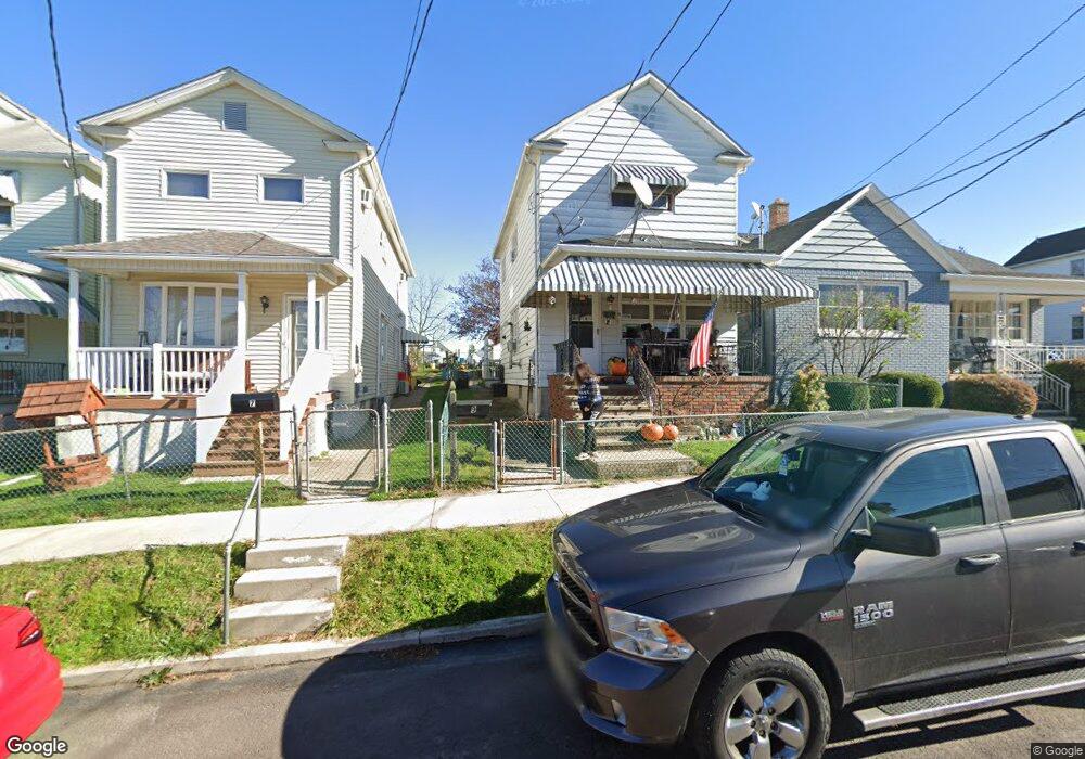 11 New Pine St, Nanticoke, PA 18634 - photo 1