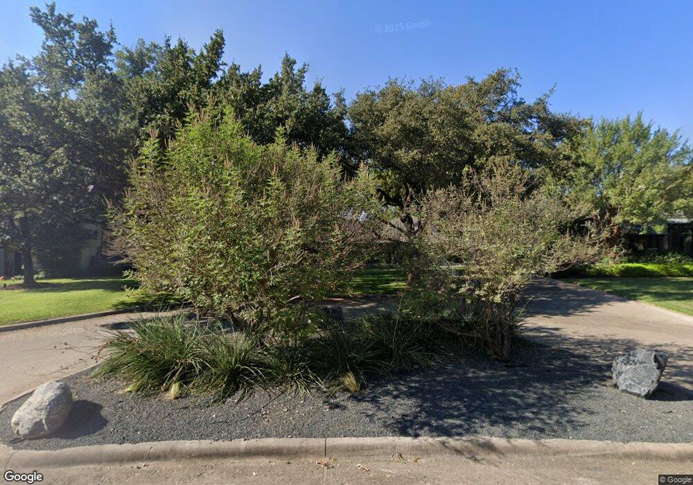 7161 W Circle Dr, Dallas, TX 75214 - photo 1