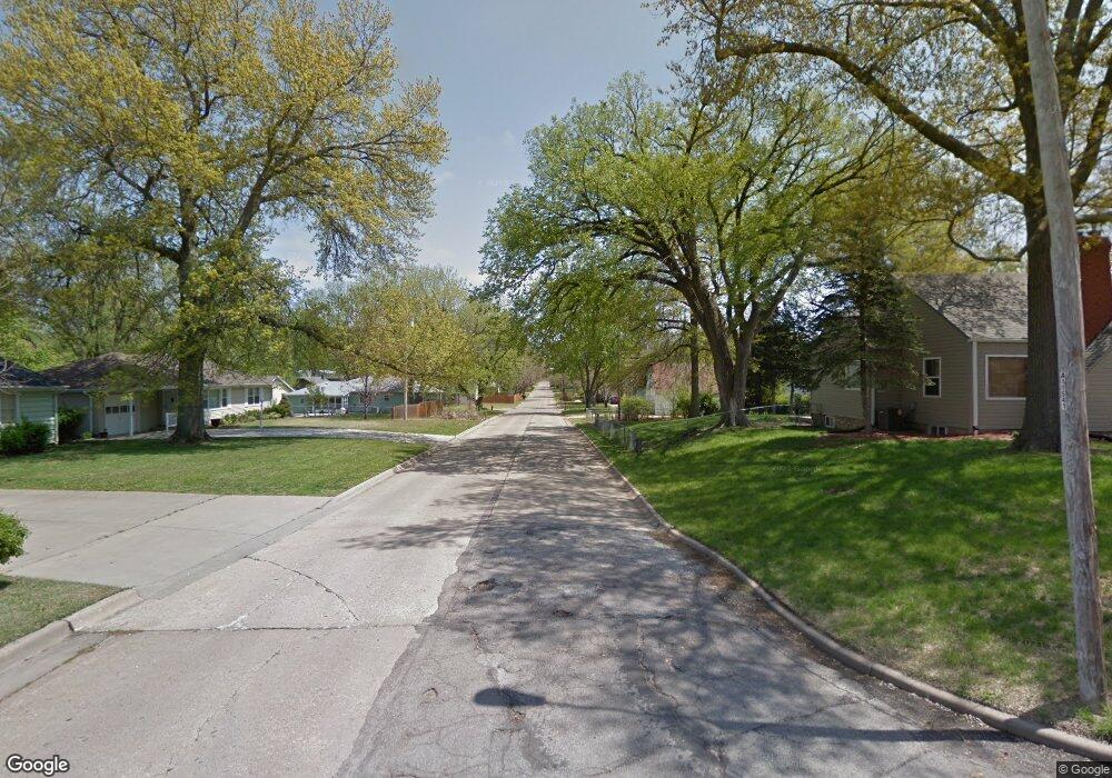 1242 Approx SW Warren Ave, Topeka, KS 66604 - photo 1