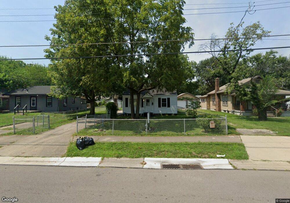 1916 Carolina St, Middletown, OH 45044 - photo 1