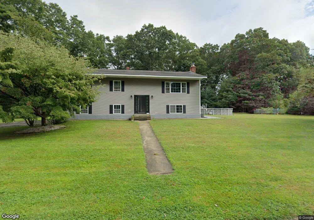 8 Highpoint Dr, North Smithfield, RI 02896 - photo 1