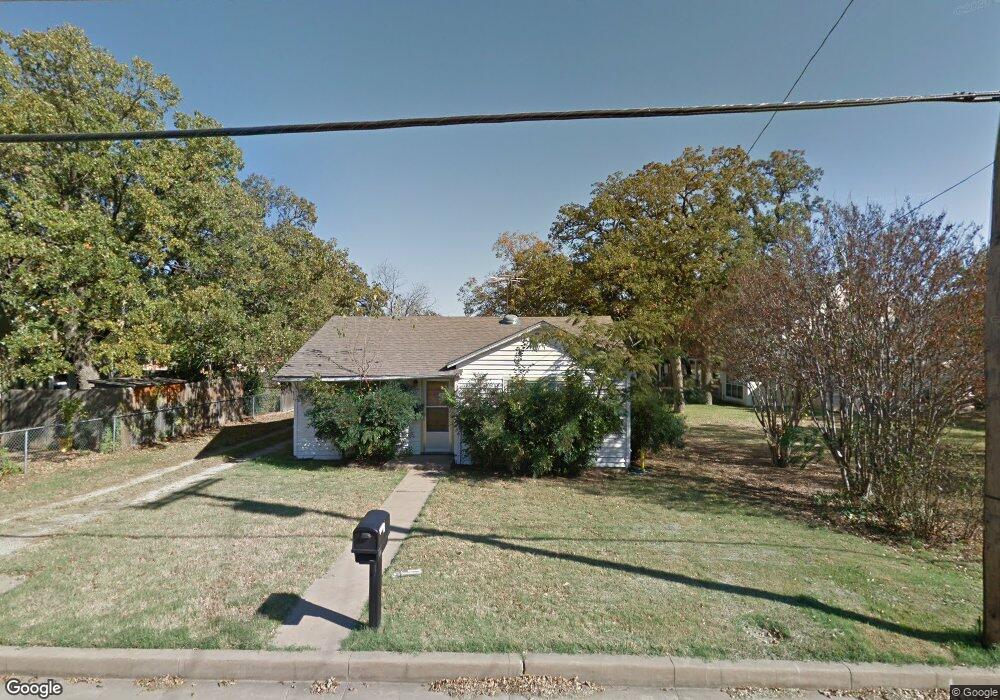 909 S Alamo St, Weatherford, TX 76086 - photo 1