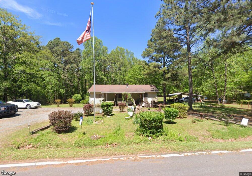 198 Rogers Cir, Barnesville, GA 30204 - photo 1