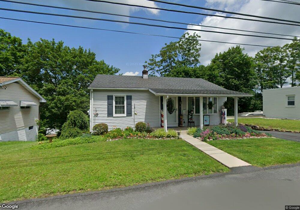 235 Grove St, Orwigsburg, PA 17961 - photo 1