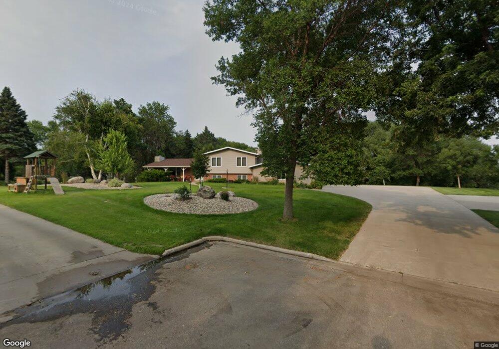 2015 2nd Place NE, Jamestown, ND 58401 - photo 1