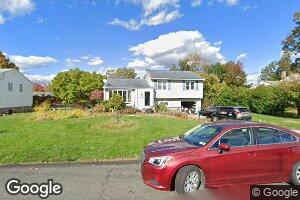 84 Moehring Dr, Blauvelt, NY 10913