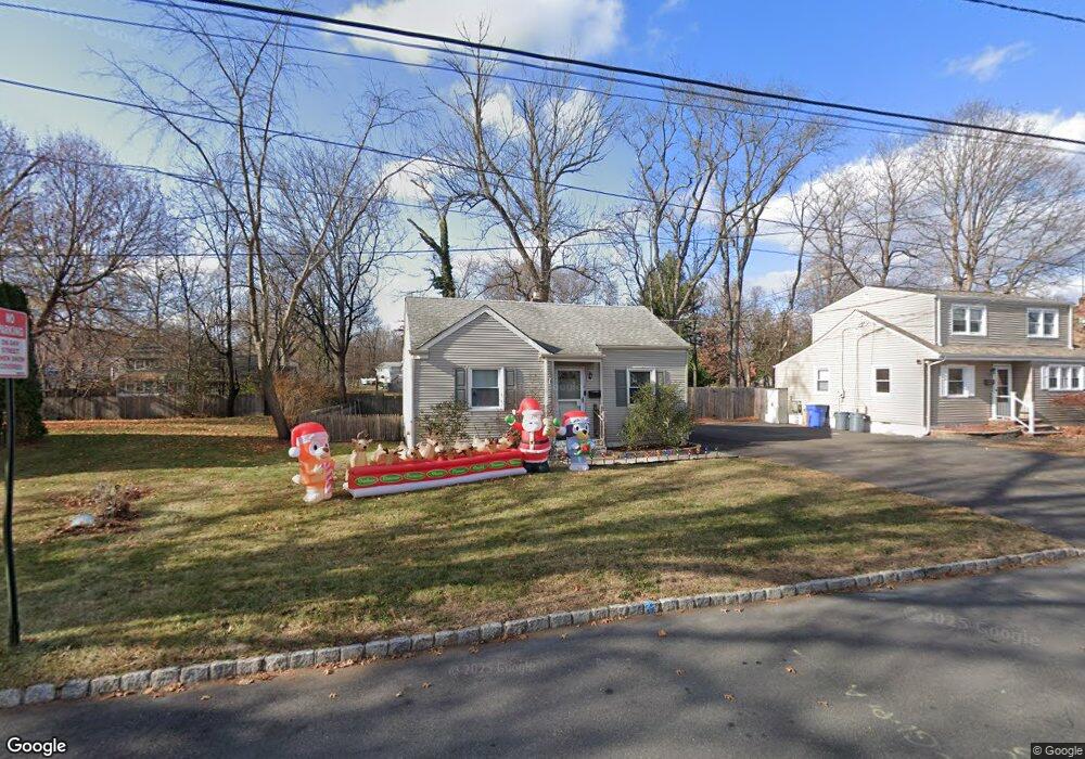 38 Baldwin Ave, South Bound Brook, NJ 08880 - photo 1