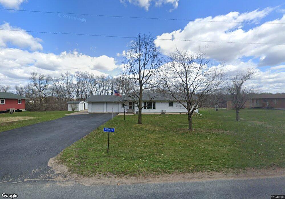 W24686 Park Rd, Trempealeau, WI 54661 - photo 1