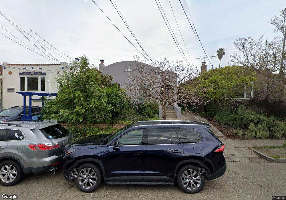 2421 Curtis St, Berkeley, CA 94702 - photo 1