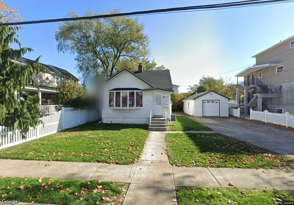 68 1st Ave unit 2974402, E. Rockaway, NY 11518 - photo 1