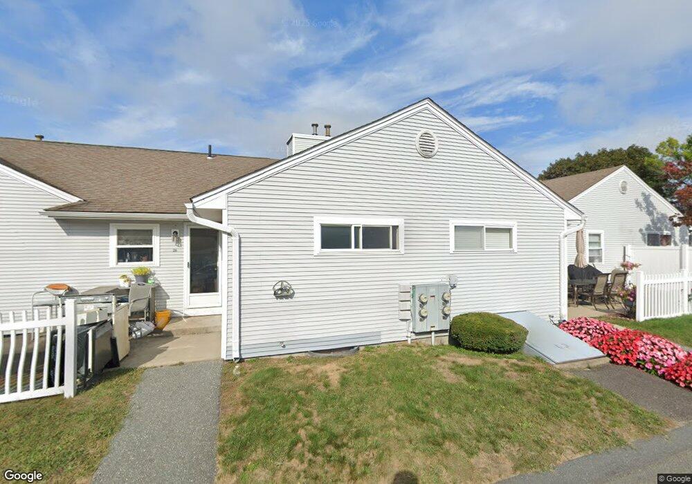 24 Collins St, Chicopee, MA 01022 - photo 1