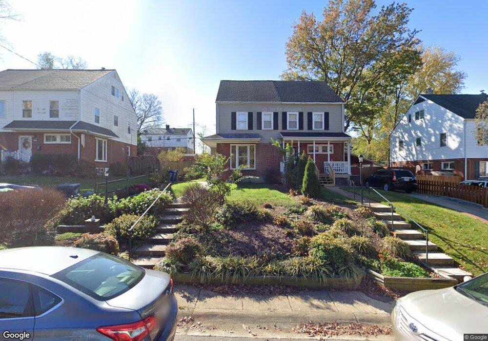 2223 Sweetbriar Dr, Alexandria, VA 22307 - photo 1