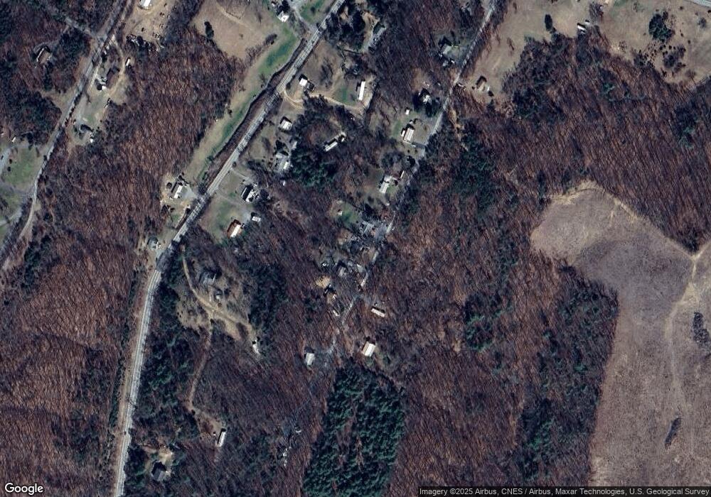 292 Breedens Addition Ln, Berkeley Springs, WV 25411 - photo 1