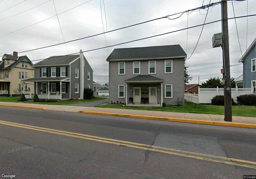 310 E Main St, New Holland, PA 17557 - photo 1
