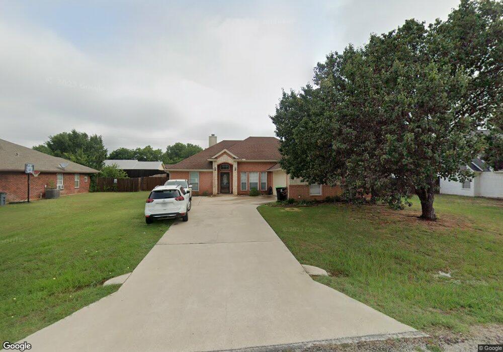 513 Green Meadow Dr, Boyd, TX 76023 - photo 1