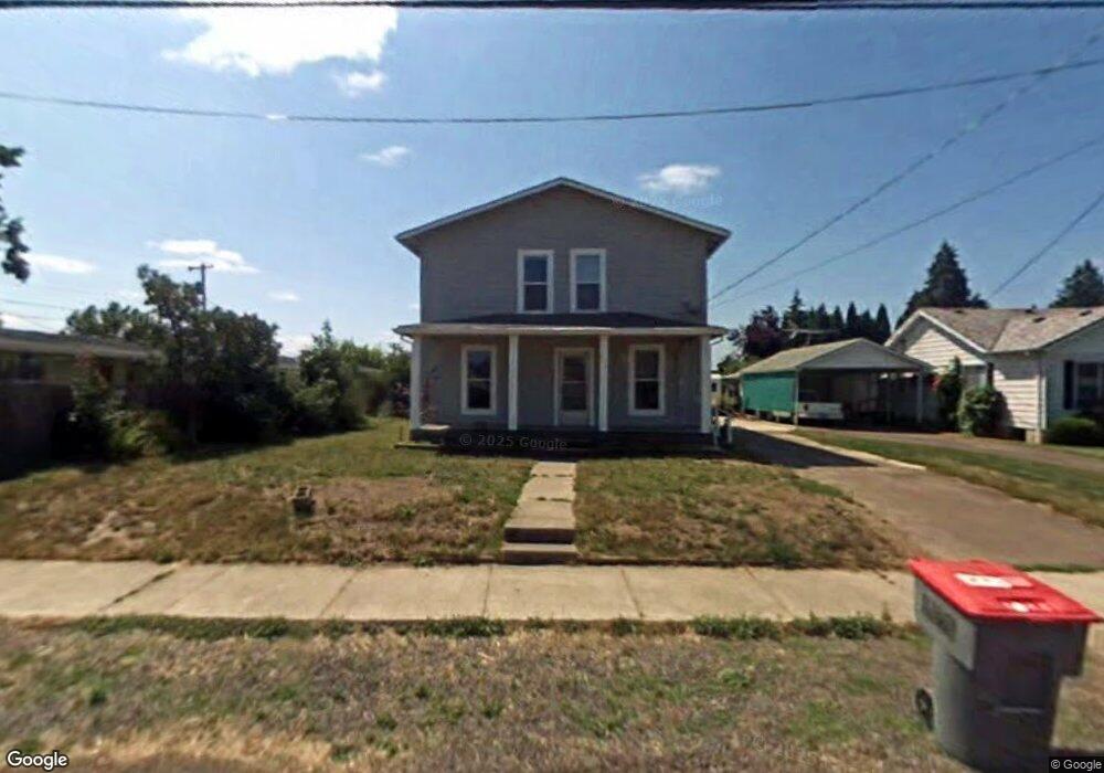 624 W Main St, Carlton, OR 97111 - photo 1