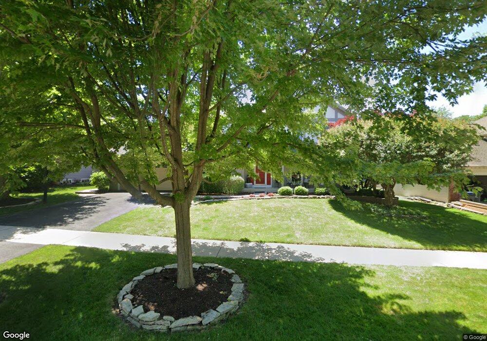 808 Cassin Rd, Naperville, IL 60565 - photo 1