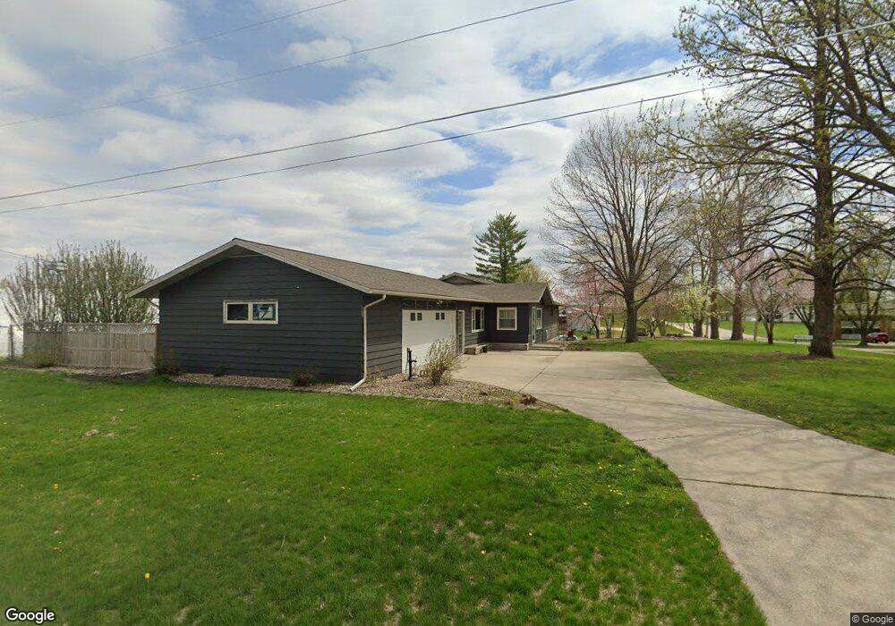 1008 N 11th Ave E unit A, Newton, IA 50208 - photo 1