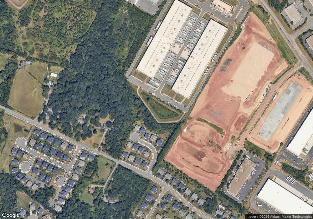 7066 Wellington Rd, Manassas, VA 20109 - photo 1