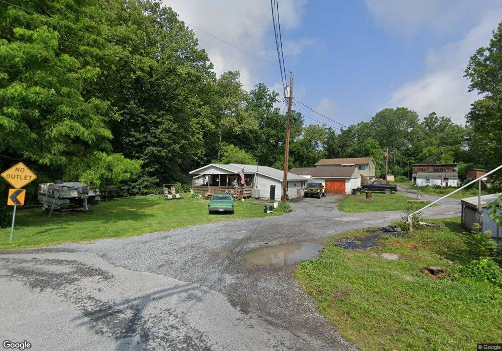 733 Mickey Inn Ln, Chambersburg, PA 17202 - photo 1