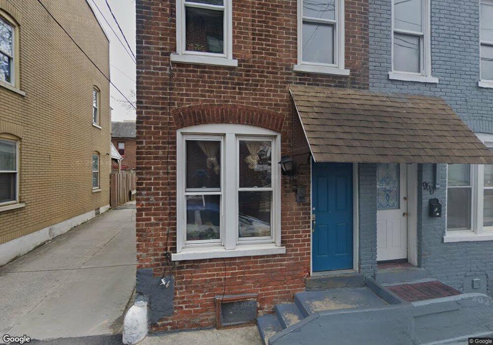 954 W Maple St, Allentown, PA 18101 - photo 1