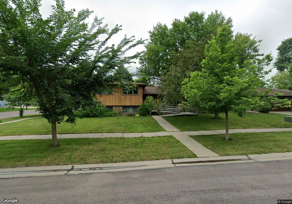 3119 Par St N, Fargo, ND 58102 - photo 1