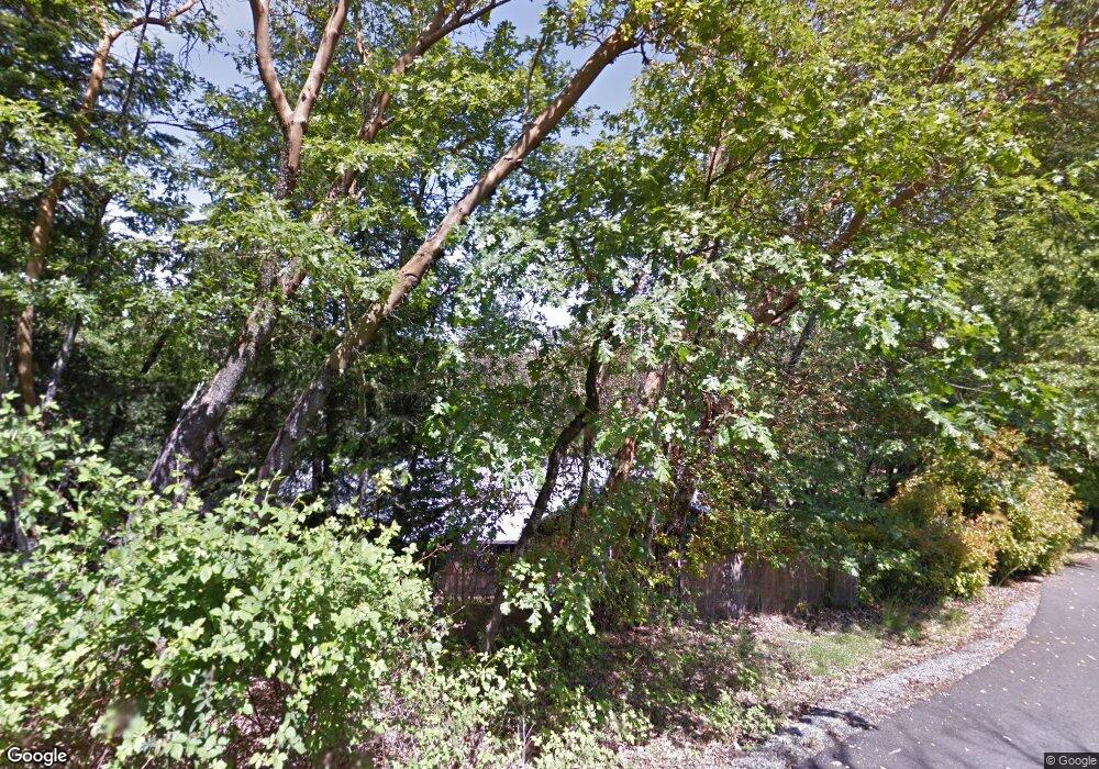 400 Honeycutt Dr, Grants Pass, OR 97526 - photo 1